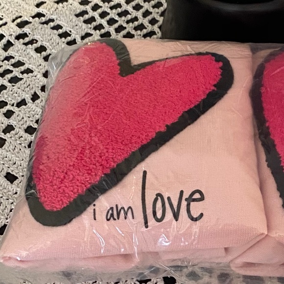 💗Peace Love World💗 - Picture 5 of 5